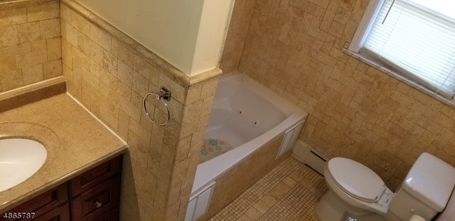 Building Photo - 1789 Vauxhall Rd