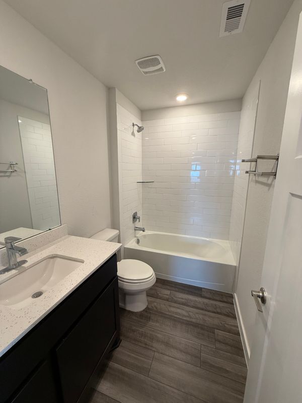 Building Photo - 1218 Amistad Lp
