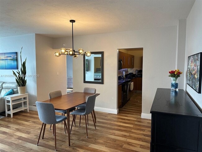 Building Photo - 3001 S Ocean Dr