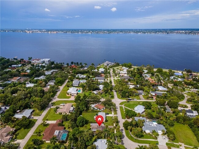 Building Photo - 1310 La Faunce Way