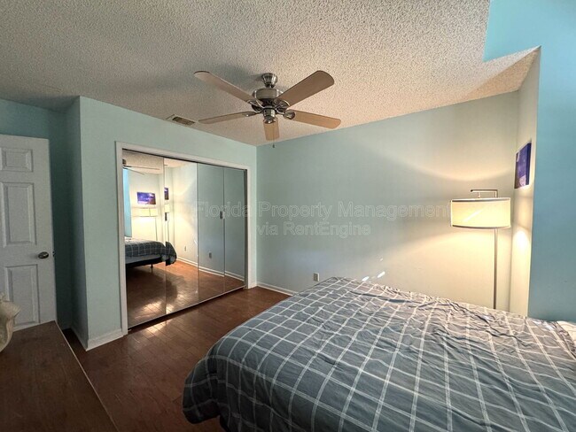 Building Photo - 4955 Southfork Ranch Dr