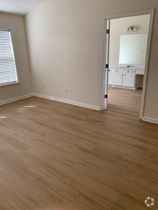 Building Photo - 603 Wendlebury Ct