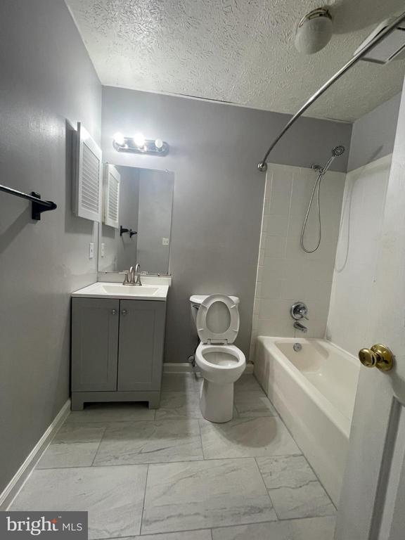 Building Photo - 313 Stafford Mews Ln