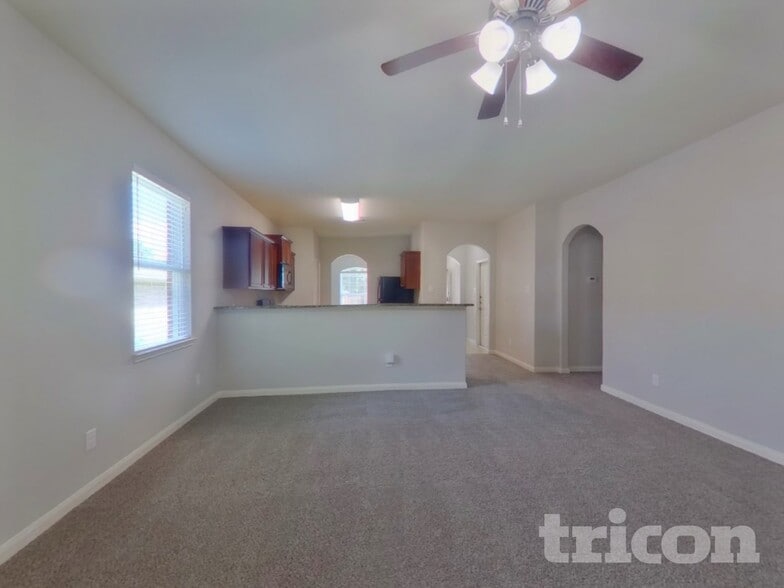 Building Photo - 7526 Fettle Ln