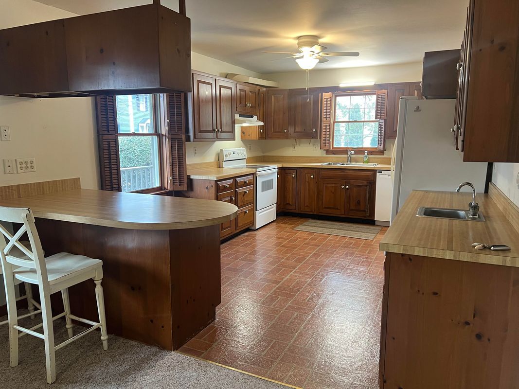 Building Photo - 100 MULBERRY