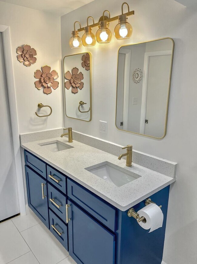 Building Photo - 3506 Lisa Ln