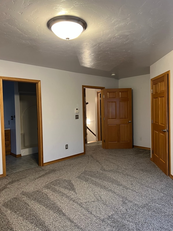 Building Photo - 830 8th St W