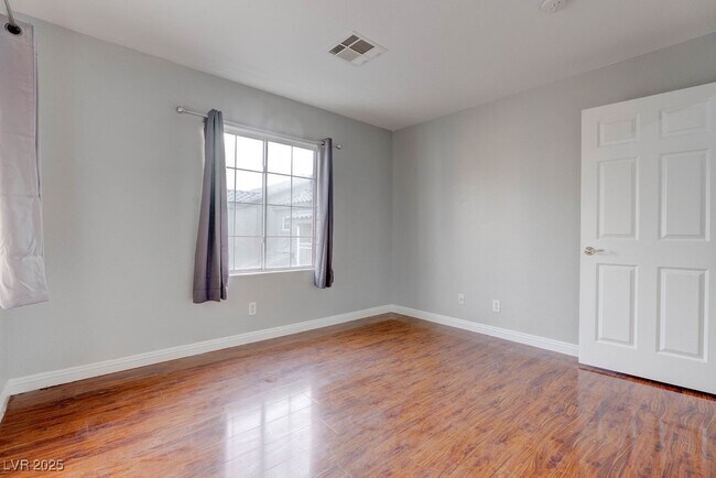 Building Photo - 3637 Pinnate Dr