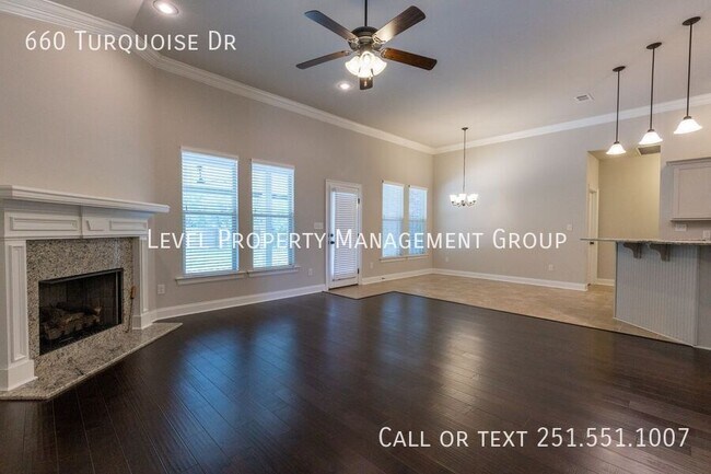 Building Photo - 660 Turquoise Dr
