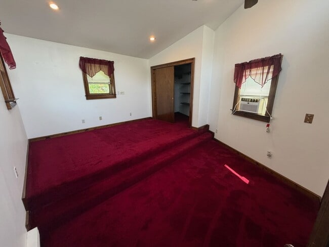 Building Photo - PRICE DROP!! FOR RENT: Charming Ranch Home Near West Point with Seasonal Hudson River Views