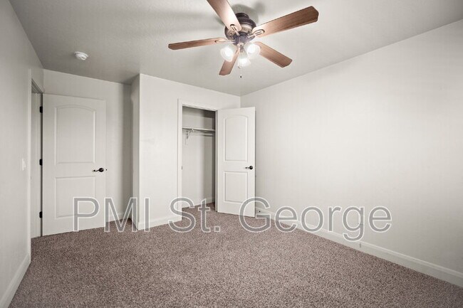 Building Photo - 3782 Brade Lane
