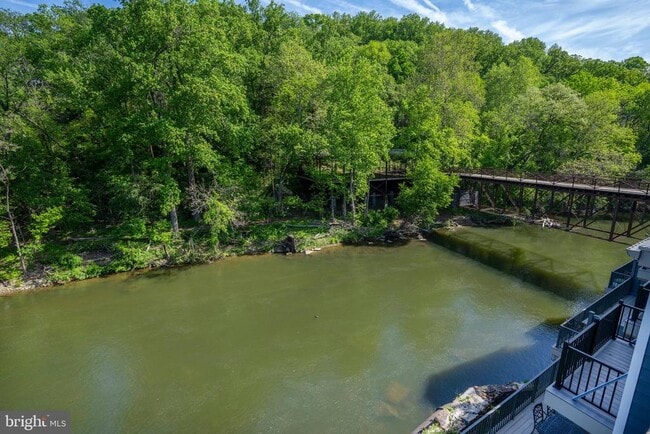 Building Photo - 118 Bancroft Mills Rd