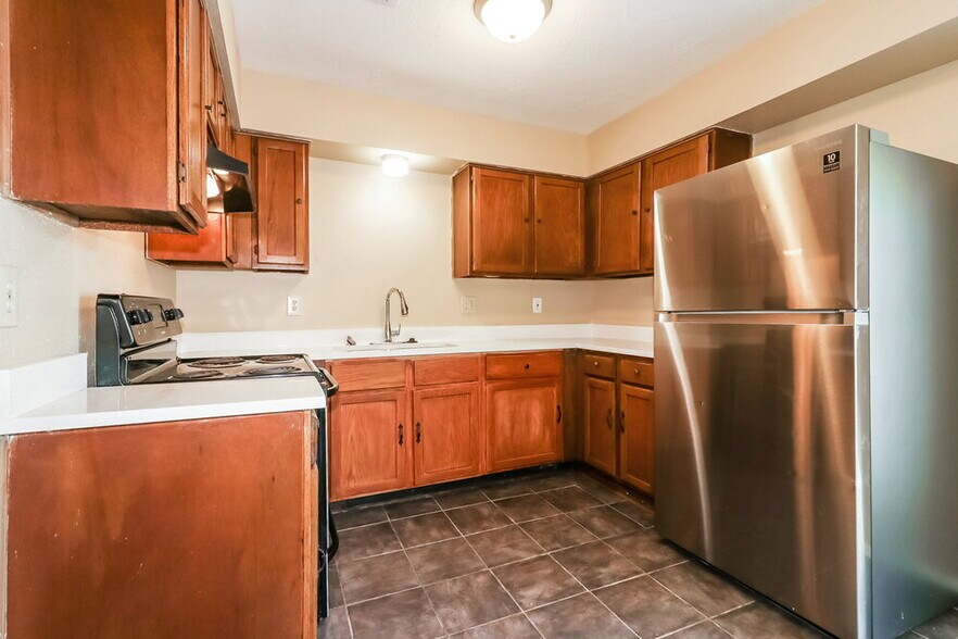 Building Photo - 13427 Boonway Dr