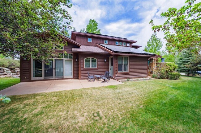 Building Photo - 89 Heritage Park Pl