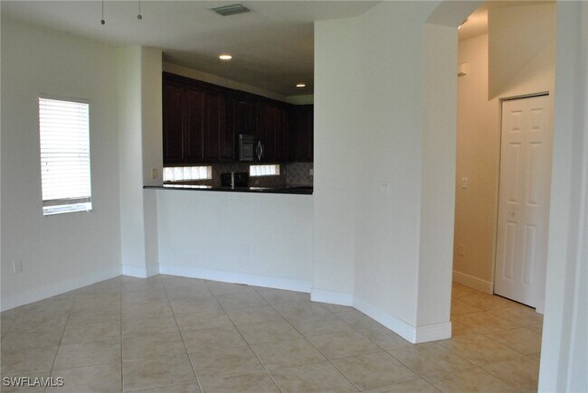 Building Photo - 1682 Double Eagle Trail