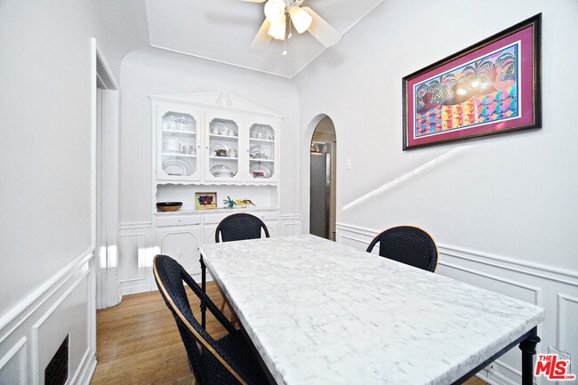 Building Photo - 1272 Ridgeley Dr