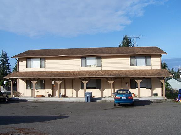Primary Photo - 2 Bedroom 1 1/2 Bath Townhouse Near Bethel...