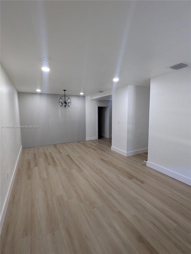 Building Photo - 14321 Boggs Dr