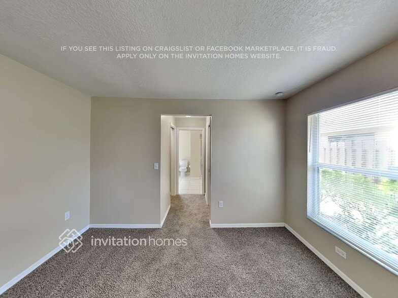 Building Photo - 7539 42nd Ct E