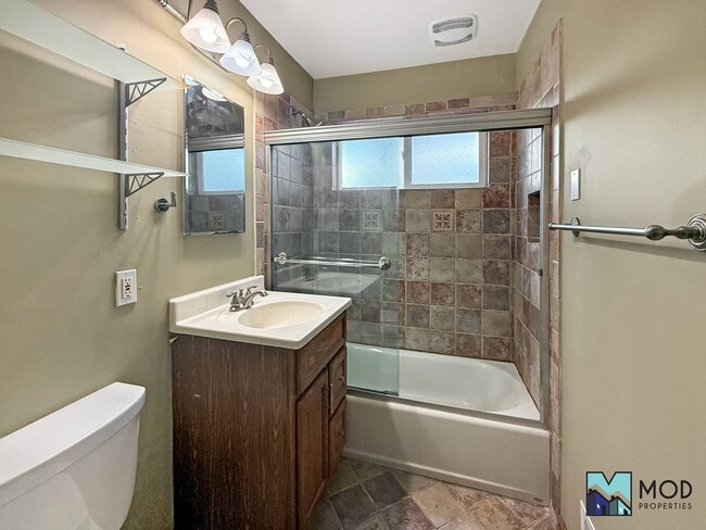 Building Photo - $0 DEPOSIT OPTION!!! CHARMING 3 BED/1 BATH RANCH IN VIRGINIA VILLAGE: HARDWOOD FLOORS, SPACIOUS L...