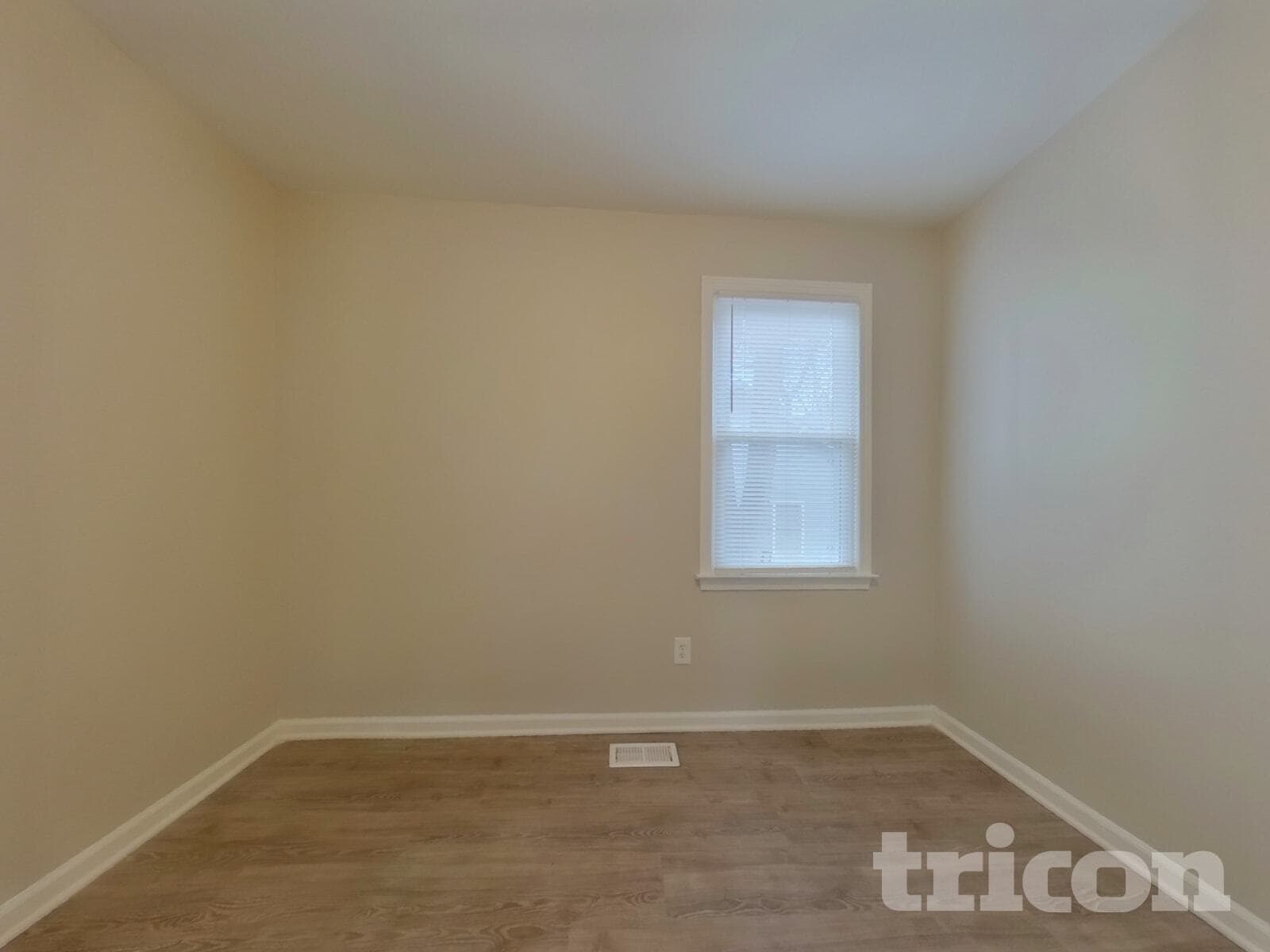 Building Photo - 237 Trinity Three Rd