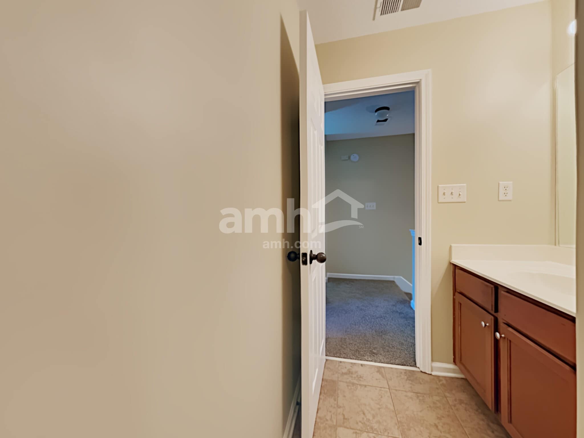 Building Photo - 7411 Appling Rain Dr