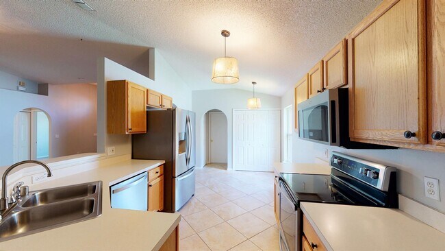 Building Photo - 1281 Berryhill Dr