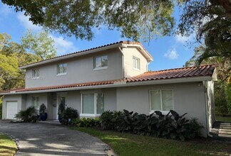 Building Photo - 400 Miller Rd
