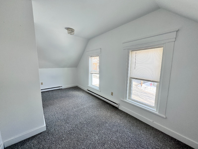 Building Photo - 90 Franklin St