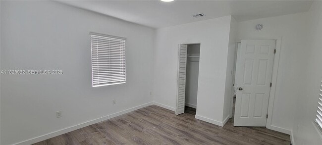 Building Photo - 1520 NW 69th St