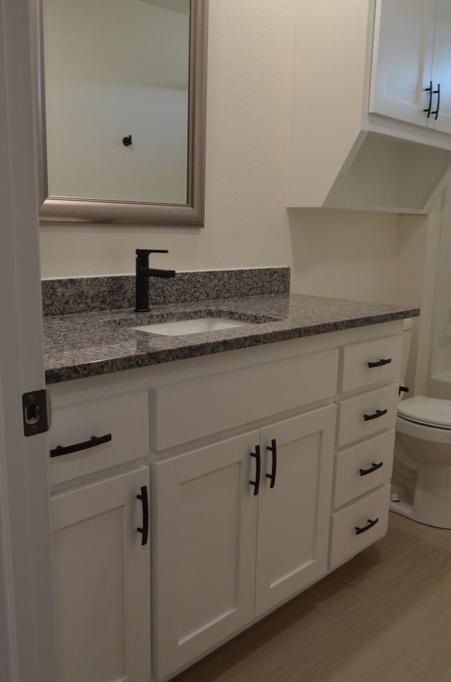 Building Photo - 1438 Walker Pl Blvd