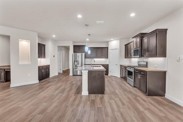 Building Photo - 2336 Shorthorn Dr