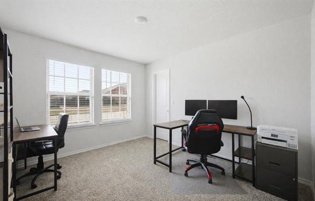 Building Photo - 304 Red Strm Wy