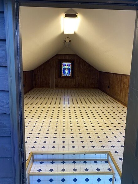 Building Photo - 618 W Lelia St