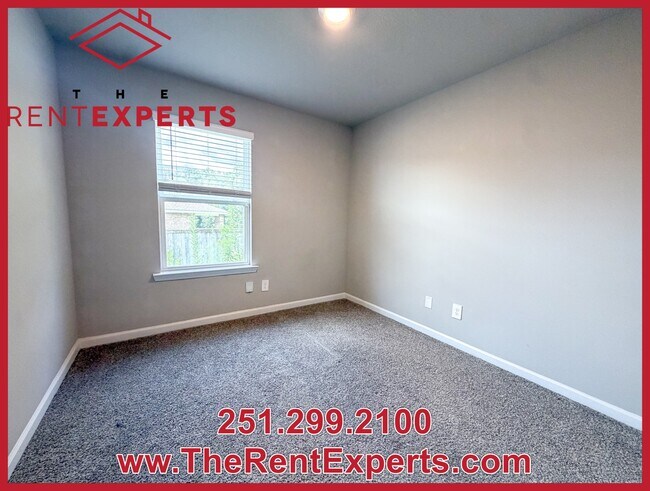 Building Photo - 2606 Windmere Dr E
