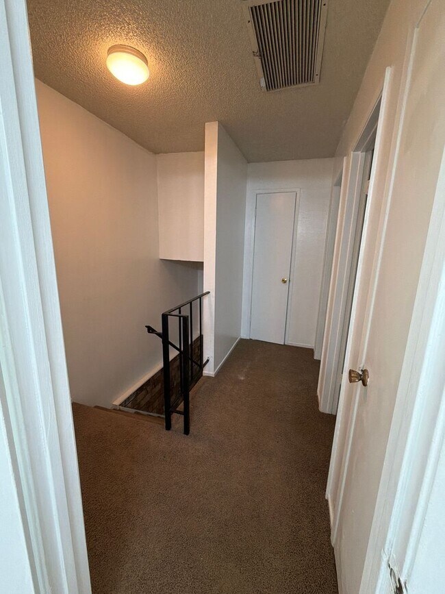 Building Photo - 2-Story Condo With Lots of Character!