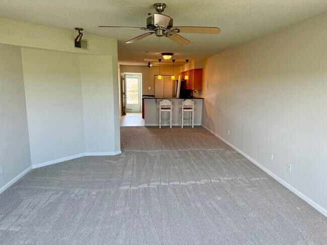 Building Photo - 177 W Mariners Cay Dr