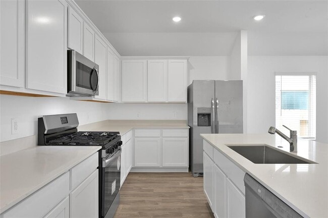 Building Photo - 3609 Oakvale Dr