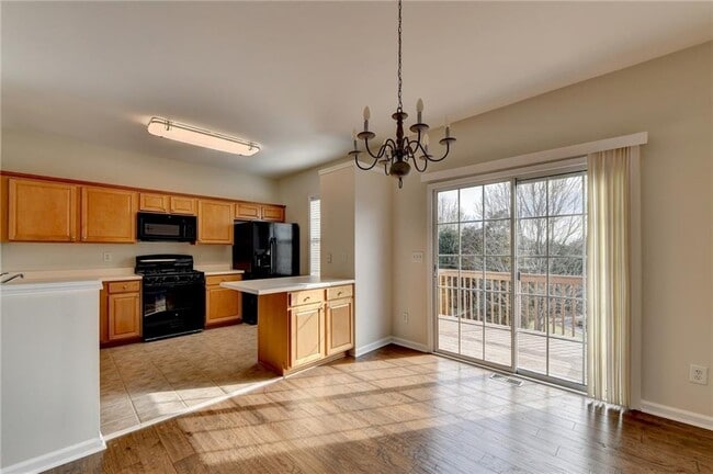 Building Photo - 4006 Edgecomb Dr