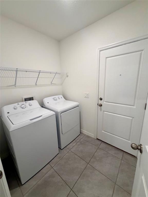 Building Photo - 614 Cheval Ln