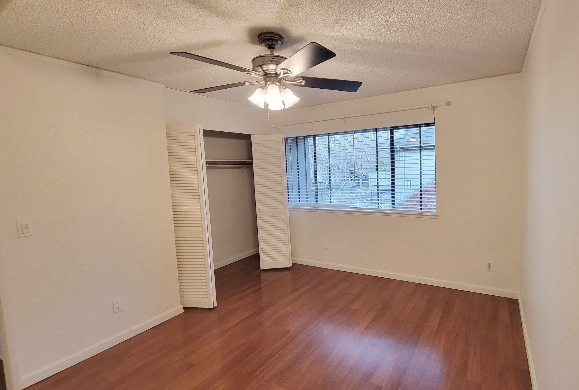 Bedroom - 2008 La Terrace Cir