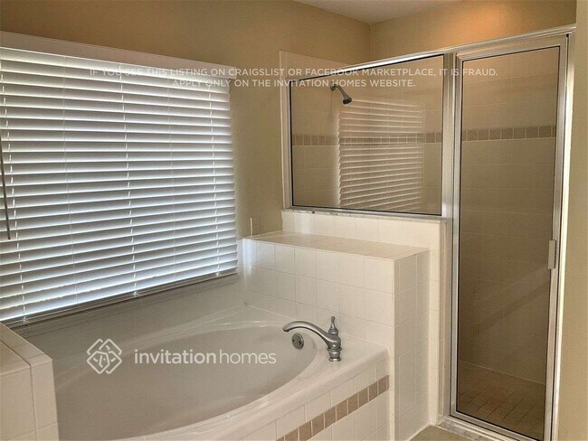 Building Photo - 315 Sabal Springs Ct