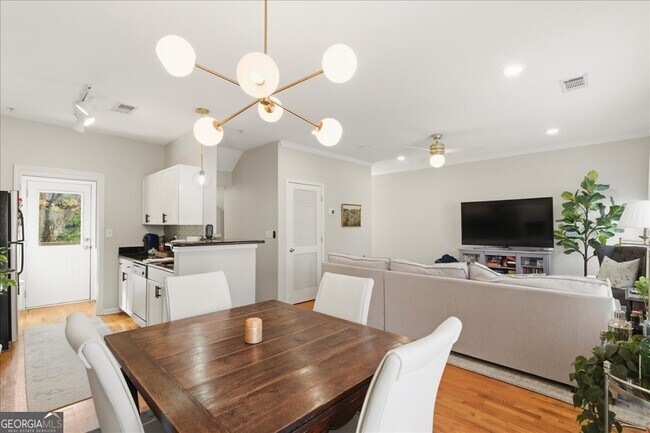 Building Photo - 1150 Collier Rd NW