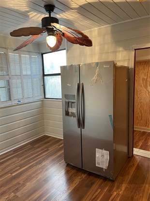 Building Photo - 2201 Virginia Dr