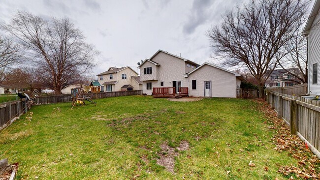 Building Photo - Available 9/20 - Established Neighborhood