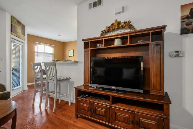 Building Photo - "Chic 1-Bedroom Oasis in Prime Las Vegas Location – 813 Sq. Ft. of Comfort with a GARAGE!"