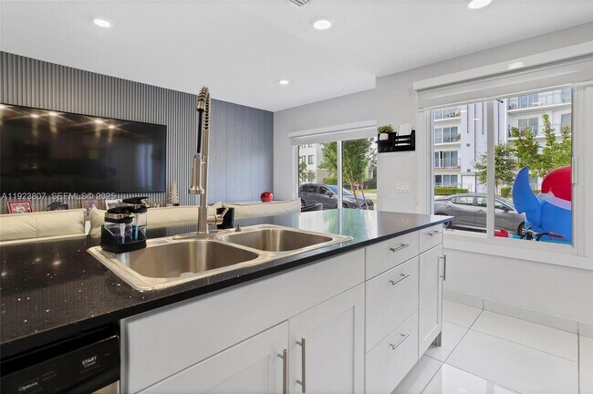 Building Photo - 25872 SW 139th Path