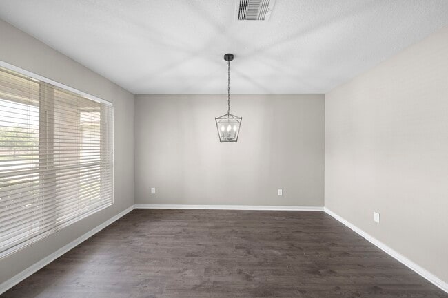 Building Photo - 14422 Leafy Tree Dr
