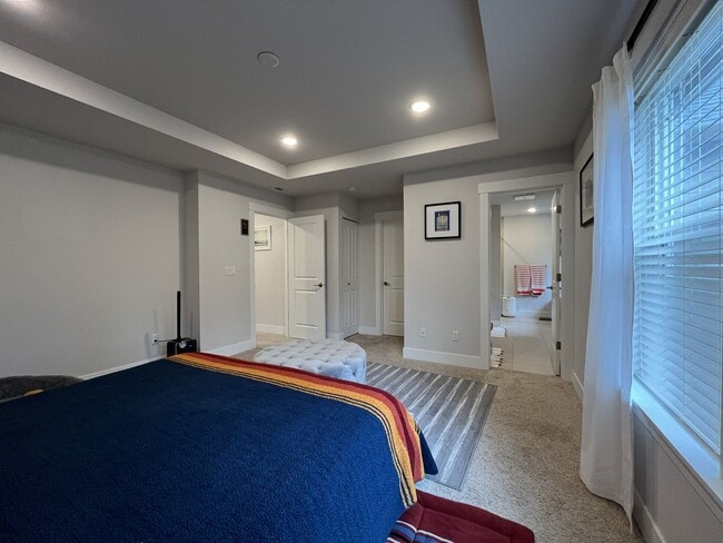 Building Photo - Open Concept 4BR Home with Island Seating, Loft & Spacious Living Room