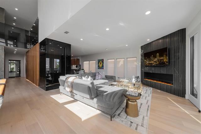 Building Photo - 3731 Gilbert Ave